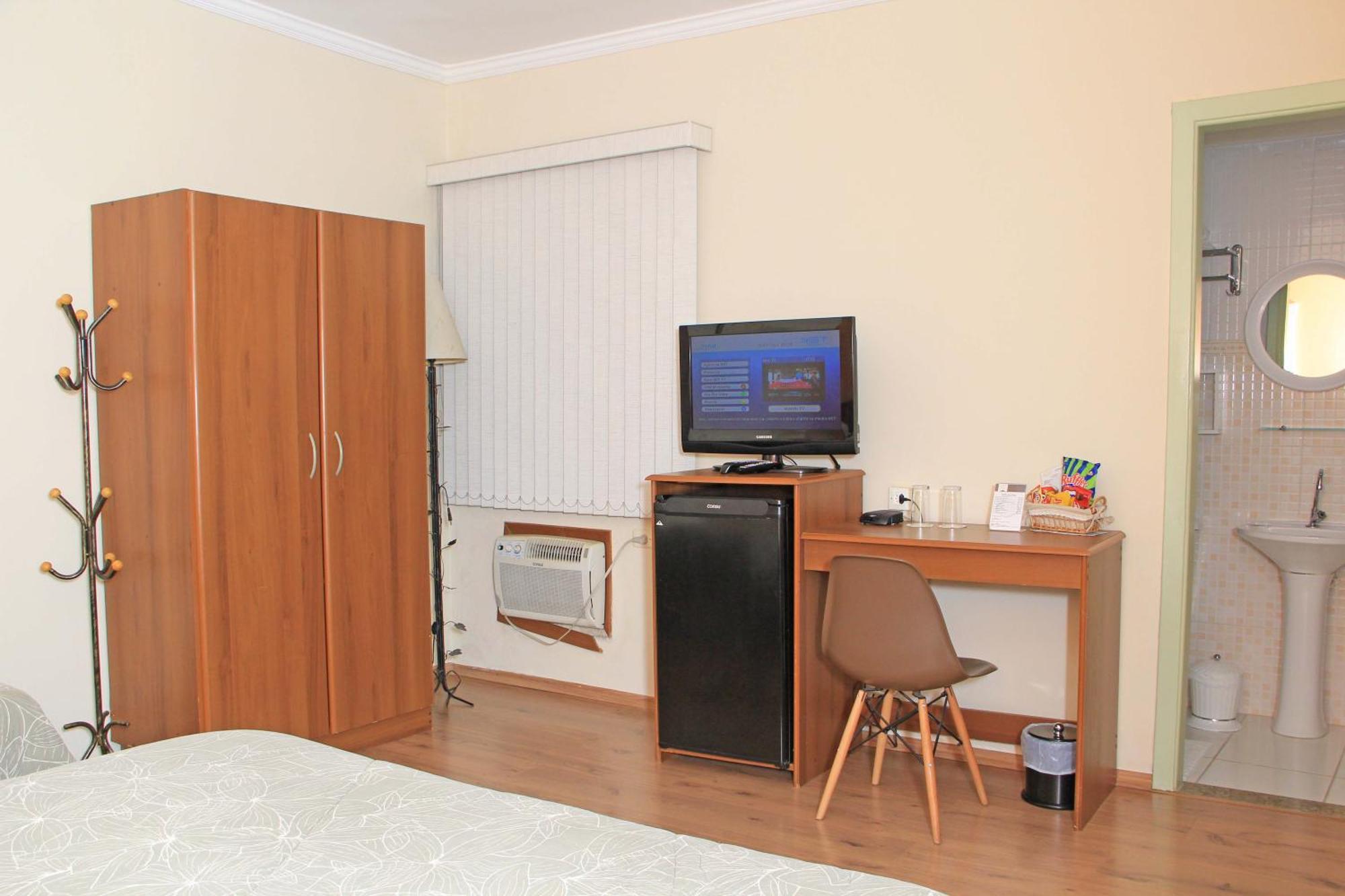 Hotel Valparaiso - Metro Paraiso E 800M Da Av Paulista เซาเปาโล ภายนอก รูปภาพ