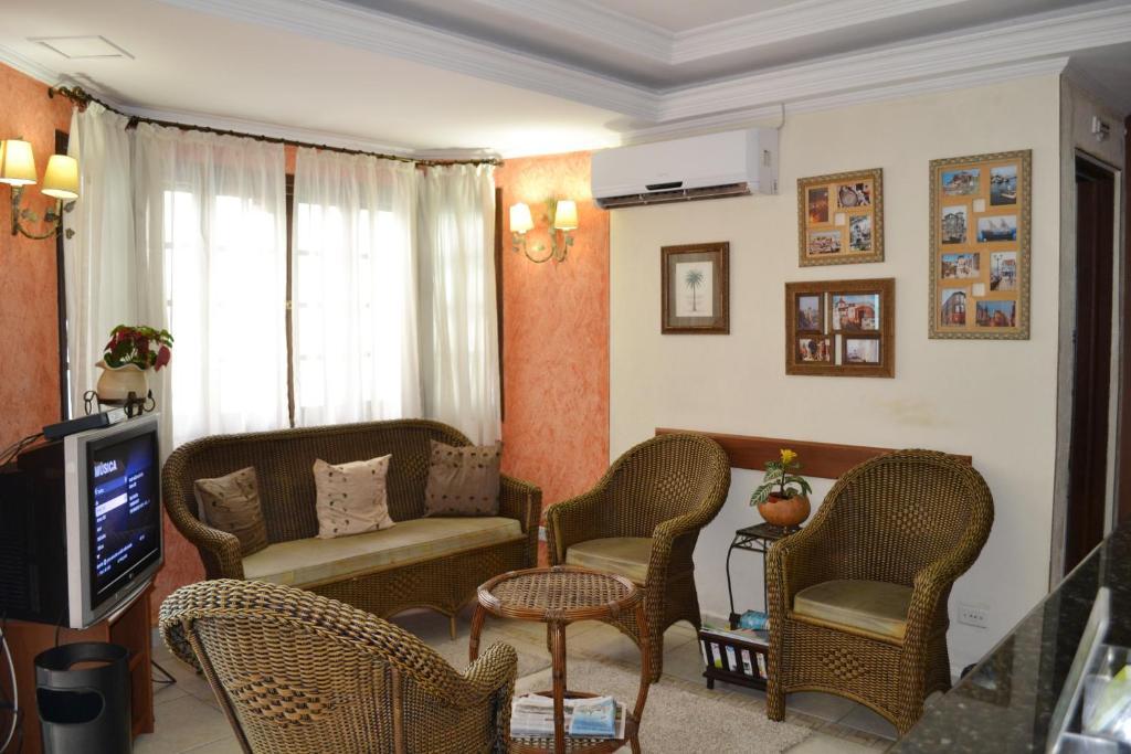 Hotel Valparaiso - Metro Paraiso E 800M Da Av Paulista เซาเปาโล ภายนอก รูปภาพ