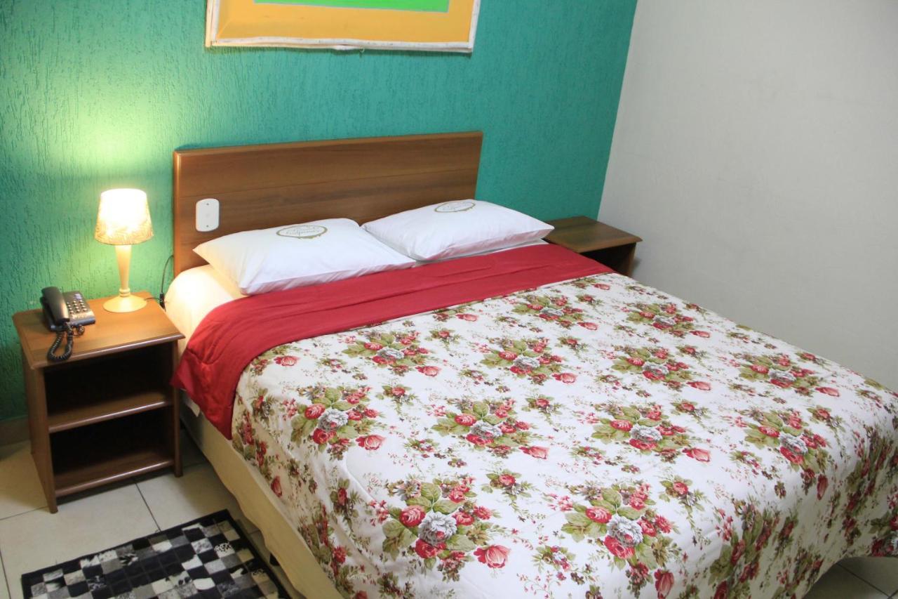 Hotel Valparaiso - Metro Paraiso E 800M Da Av Paulista เซาเปาโล ภายนอก รูปภาพ