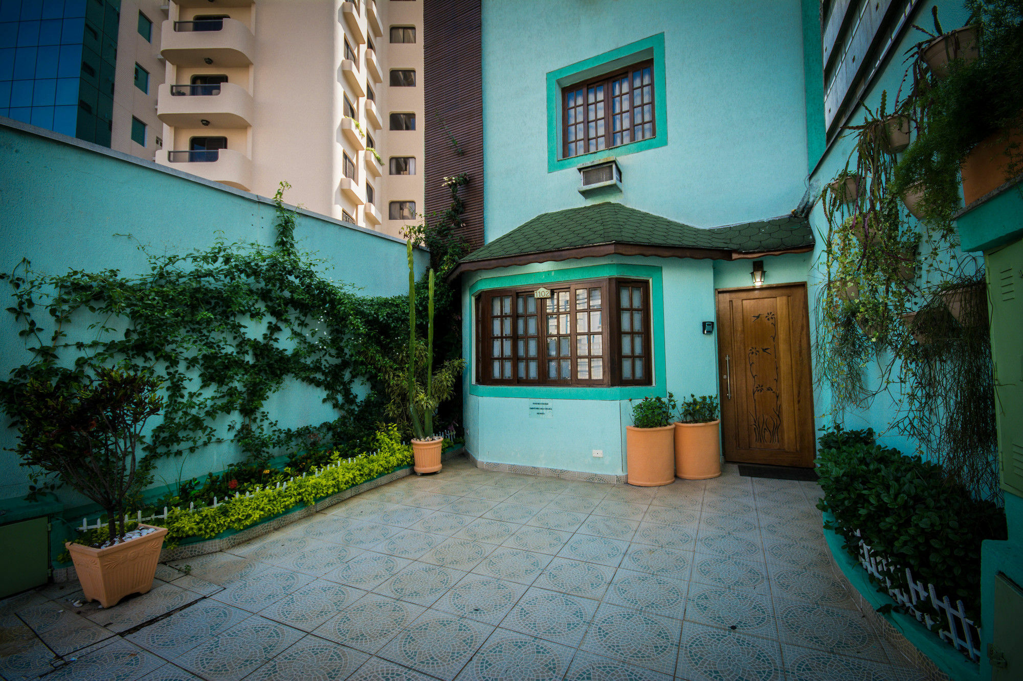 Hotel Valparaiso - Metro Paraiso E 800M Da Av Paulista เซาเปาโล ภายนอก รูปภาพ